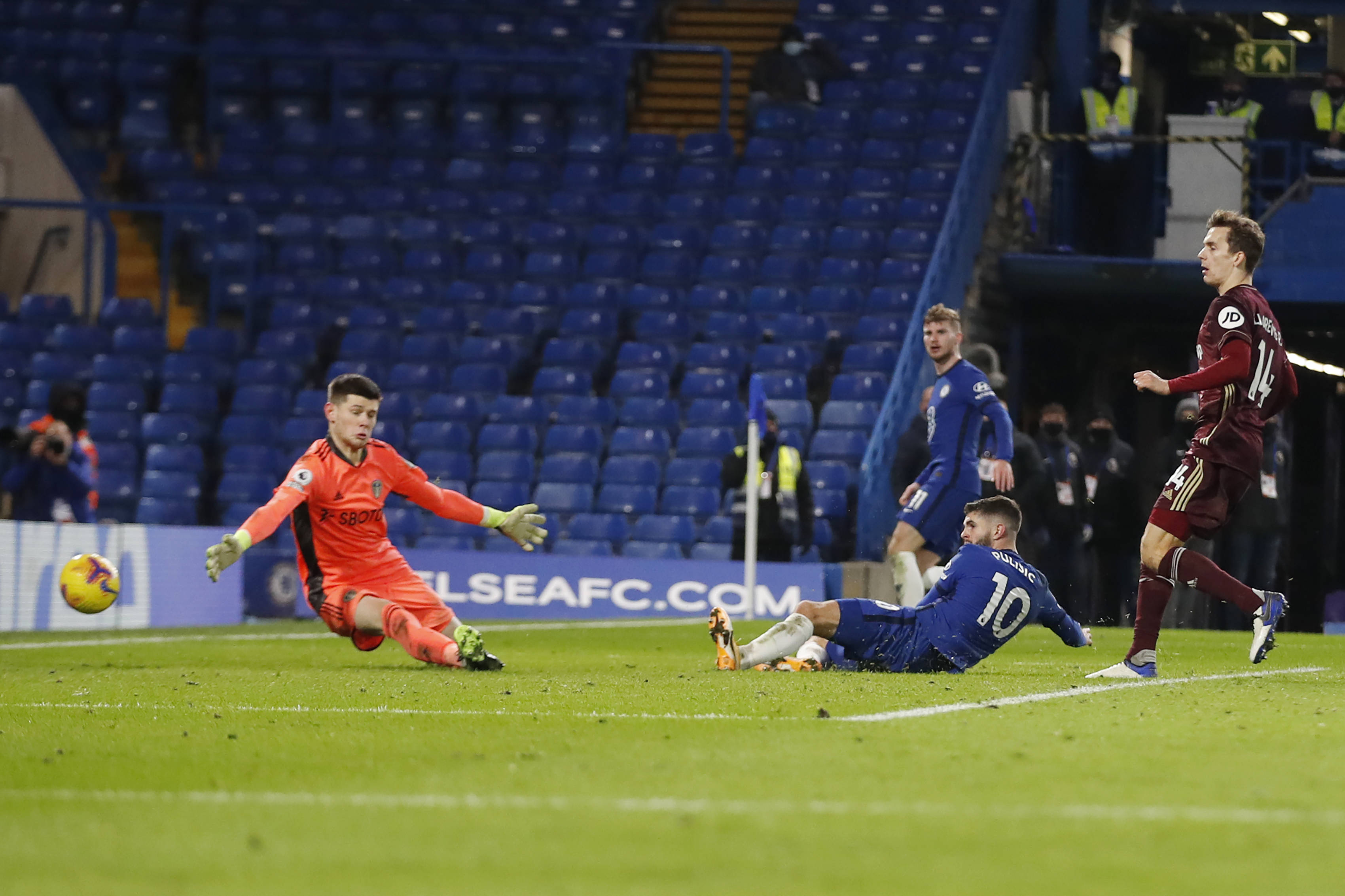 并为球队带 并为球队带